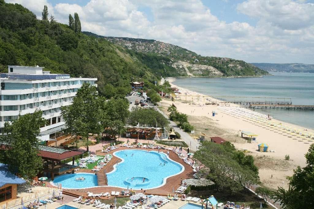 Hotel Arabella Beach Albena Extérieur photo